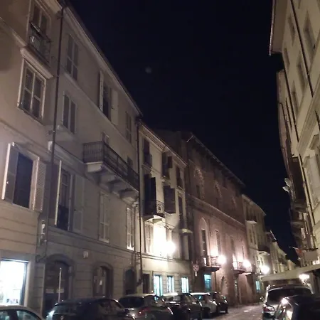 Casa Della Rovere * Asti